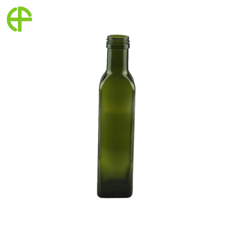 Sticla de ulei de măsline verde pătrat